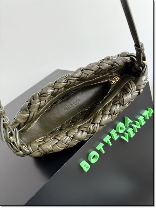 ef6056dc765b31df6bffa309caeb706b_1742288116_9133.jpg