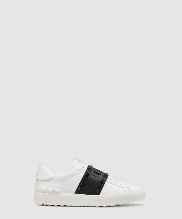 [VALENTINO-발렌티노] 토널 스터드 디테일 락스터드 언타이틀드 스니커즈 5W2S0A01LTU
